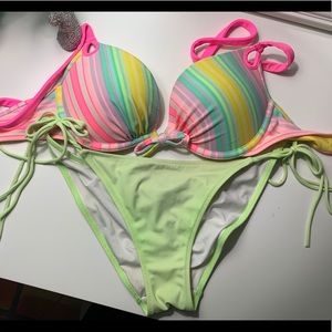 Victoria’s Secret 34B Swim Bikini Set